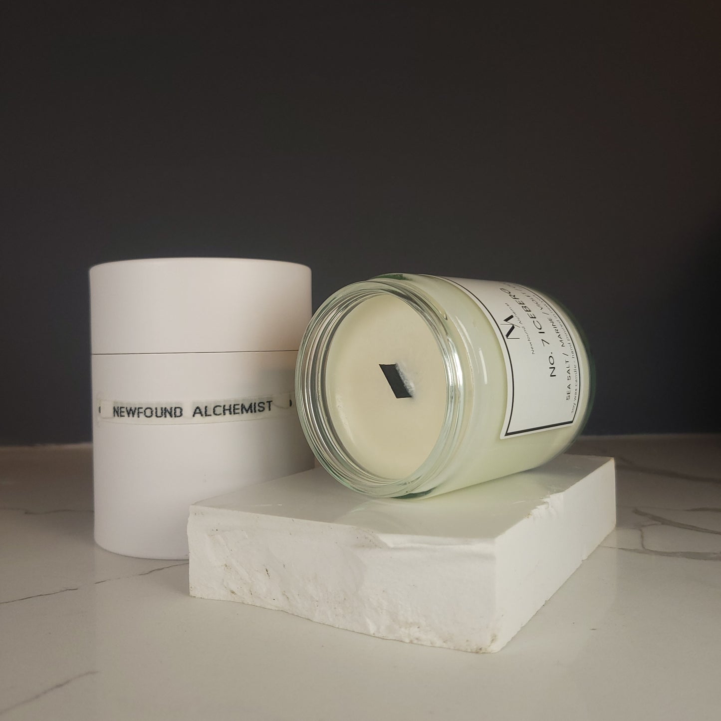No. 7 ICEBERG apothecary